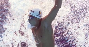 Stire din Sport : Medalie de aur pentru David Popovici în finala de la 100 de metri liber, la Campionatul European de înot pentru juniori