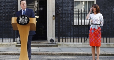 Stire din Actualitate : BREXIT. PREMIERUL BRITANIC, DAVID CAMERON, DEMISIONEAZĂ