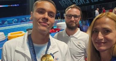 Stire din Sport : Camelia Potec: “După 20 de ani, înotul străluceşte din nou”