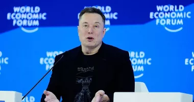 Stire din Actualitate : Cei mai bogați oameni ai planetei au cerut, la Davos, să le fie taxate averile