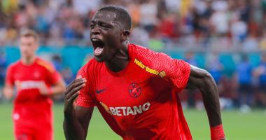 Stire din Sport : Dawa, de la FCSB, ironizat de fostul arbitru, Adrian Porumboiu