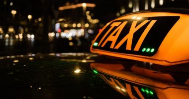 Stire din Eveniment : INCONȘTIENȚĂ: A plecat de la spital cu taxiul, deși era diagnosticat cu coronavirus