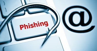 Stire din Tehnologie : Utilizatorii de carduri bancare, ținta unei campanii de tip phishing
