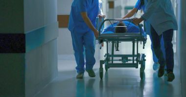 Stire din Eveniment : ASISTENTĂ MEDICALĂ din Constanța, RĂPUSĂ DE COVID 19
