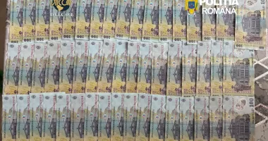 Stire din Eveniment : Traficantă de droguri prinsă de DIICOT Constanța. Mai bine de un an a vândut substanțe interzise