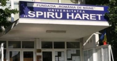 Stire din Eveniment : SCANDALUL "SPIRU HARET": diplome contra ceasuri sau vin