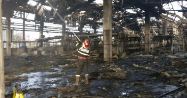 Stire din Eveniment : Incendiu în Tulcea! Pompierii au intervenit cu două autospeciale