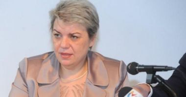 Stire din Social : Fost premier, vizat pentru înlocuire. Ministerul Economiei solicită imperativ!