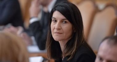 Stire din Social : Ministrul Muncii: Pensiile să ajungă mai repede la pensionari!