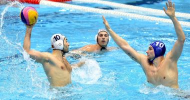 Stire din Sport : Debut cu stângul pentru tricolori la Europenele de polo