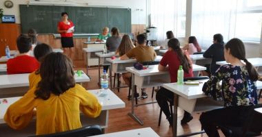 Stire din Eveniment : VEȘTI IMPORTANTE PENTRU ELEVI! S-a stabilit data pentru simularea Evaluării Naționale