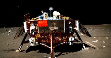 Stire din Tehnologie : Sonda chineză Chang'e-4 și-a reluat activitatea pe Lună