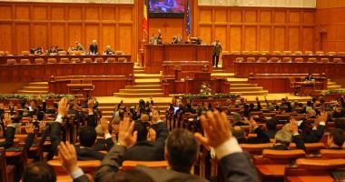 Stire din Politică-Administrație : Asumarea legii privind alegerea primarilor, prezentată în Parlament pe 29 ianuarie