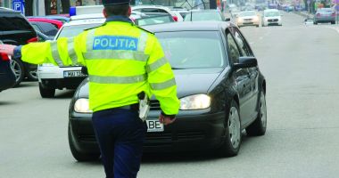 Stire din Eveniment : Poliția Rutieră, la datorie! Șoferi fără respect pentru lege, sancționați