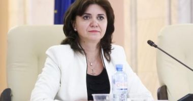 Stire din Social : Ministrul Educației confirmă: Trei unități de învățământ, închise din cauza gripei
