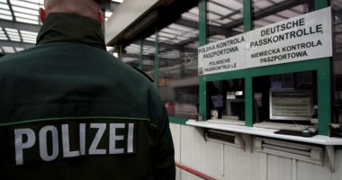 Români reținuți la frontiera Germaniei. ACUZAȚII GRAVE la adresa lor!