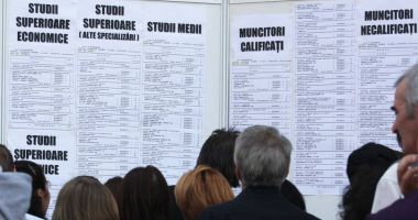 Peste 30.000 de persoane au participat la cursuri de formare