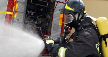 Stire din Eveniment : Incendiu la primărie! A fost nevoie de evacuarea documentelor