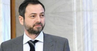 Stire din Politică-Administrație : PNL racolează în masă de la ALDE. Se naște un "proiect politic important"