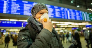 Stire din Eveniment : STARE DE URGENȚĂ / Se suspendă zborurile spre și dinspre Spania, se închid restaurantele