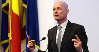Stire din Politică-Administrație : Trafic de influență: Fost președinte al Camerei Deputaților, 7 ani de închisoare
