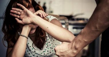 Stire din Eveniment : Violența în familie se lasă cu dosare penale