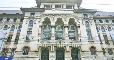 Stire din Politică-Administrație : Liberalii îl susțin pe Nicușor Dan la Primăria București