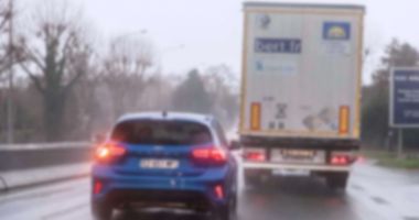 Stire din Eveniment : Infractori specializați în furturi din autocamioane în mers, în vizorul oamenilor legii
