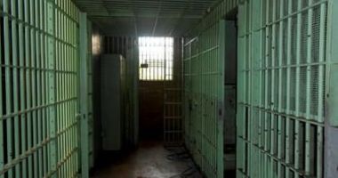 Stire din Eveniment : Mandate puse în aplicare de polițiști