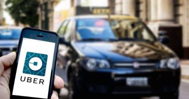 Stire din Social : INEDIT: Ce mai uită românii în mașinile Uber