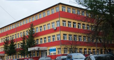 Stire din Eveniment : Secție de spital, închisă după ce a găzduit o tânără infectată cu noul coronavirus