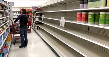 Stire din Economie : ANPC: Nu sunt probleme cu stocurile de alimente și produse dezinfectante