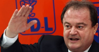 Stire din Politică-Administrație : Democrat-liberalii s-au reunit pentru a stabili data Convenției Naționale