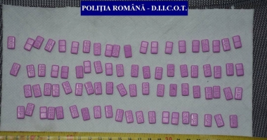 Dealer de ecstasy, luat pe sus de mascați - 2