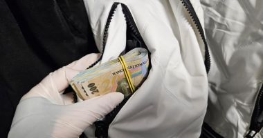 Stire din Eveniment : Doi dealeri de droguri din Constanța au fost arestați