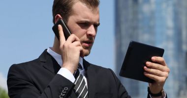 Stire din Economie : De astăzi, apelurile telefonice către alte țări UE sunt mai ieftine