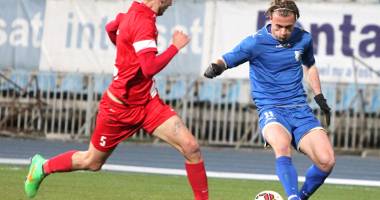 Stire din Sport : Debut de trei puncte pentru Ilie Stan, la FC Farul