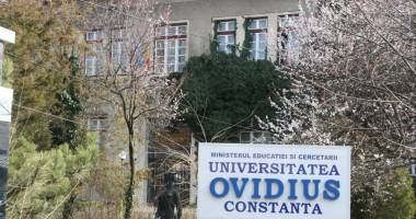 Stire din Cultură-Educație : Scandal și ape tulburi la Facultatea de Farmacie a Universității "Ovidius"