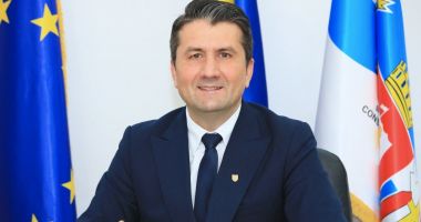 Stire din Politică-Administrație : Decebal Făgădău: "Constanța este un oraș sufocat de mașini. Trebuie să restabilim ordinea!"