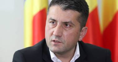Stire din Social : Decebal Făgădău, întâlnire cu agenții economici din stațiunea Mamaia