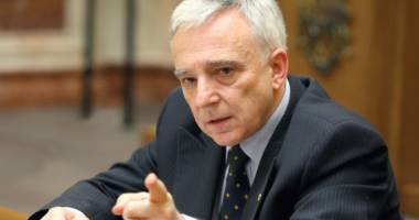 De ce BNR nu poate influența cursul de schimb leu - franc elvețian