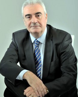 Stire din Politică-Administrație : De ce nu mai candidează avocatul Gheorghe Dinu la alegerile prezidențiale