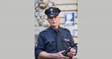 De ce răcește polițistul