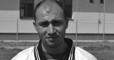 Stire din Sport : Doliu în sportul românesc: un fotbalist S-A SINUCIS la vârsta de 26 de ani