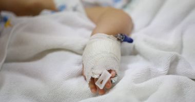 Un copil de 7 ani a murit după ce s-a infectat cu o amibă care "mănâncă" creier uman