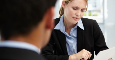 Stire din Diverse : De ce tot schimbi locul de muncă?