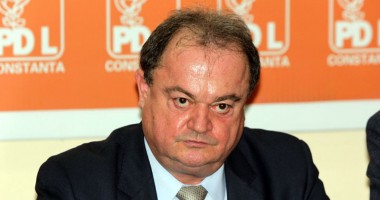 Stire din Politică-Administrație : De ce se întâlnește Blaga cu Antonescu