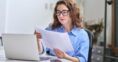 Stire din Social : Sumele încasate necuvenit se restituie în termen de 180 de zile