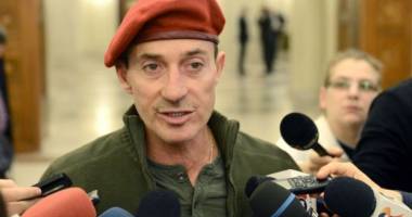 Stire din Eveniment : Radu Mazăre, cu lacrimi în ochi: "Este nedrept ce i se întâmplă lui Nicușor Constantinescu"
