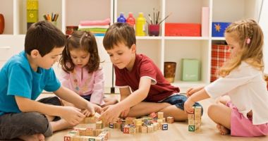Stire din Cultură-Educație : Decontarea cheltuielilor cu educaţia timpurie a copiilor, suspendată